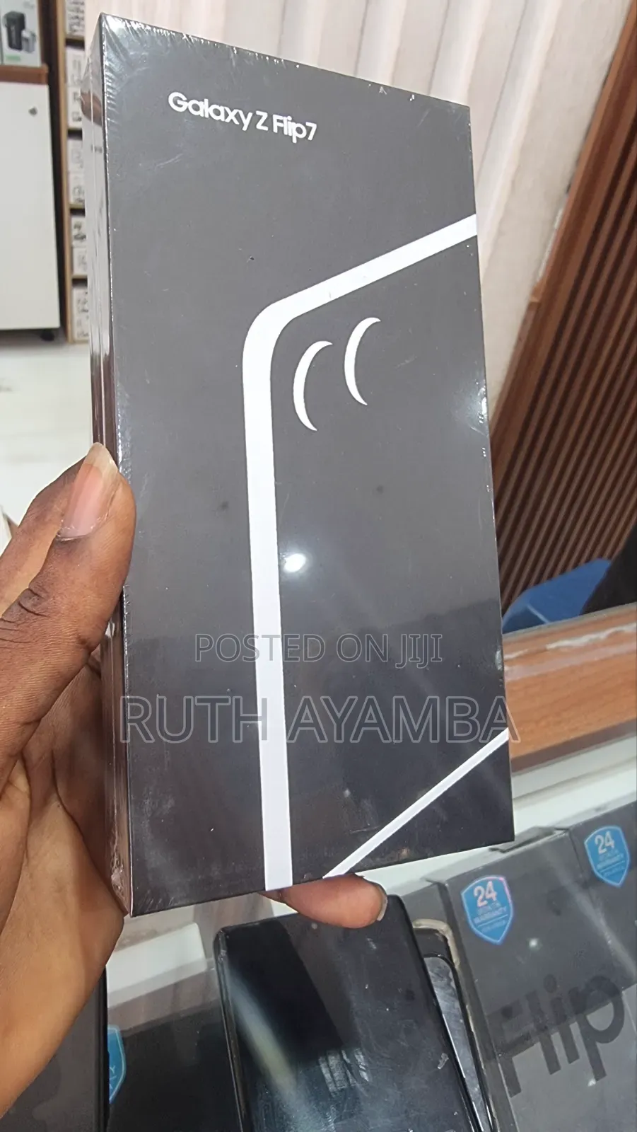 New Samsung Galaxy Z Flip7 256 GB Green