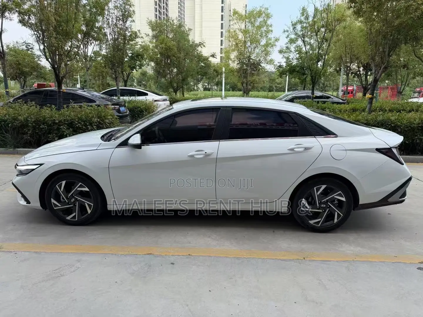 Hyundai Elantra SEL 2024 White
