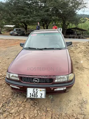Opel Astra 1.6 1998 Burgundy