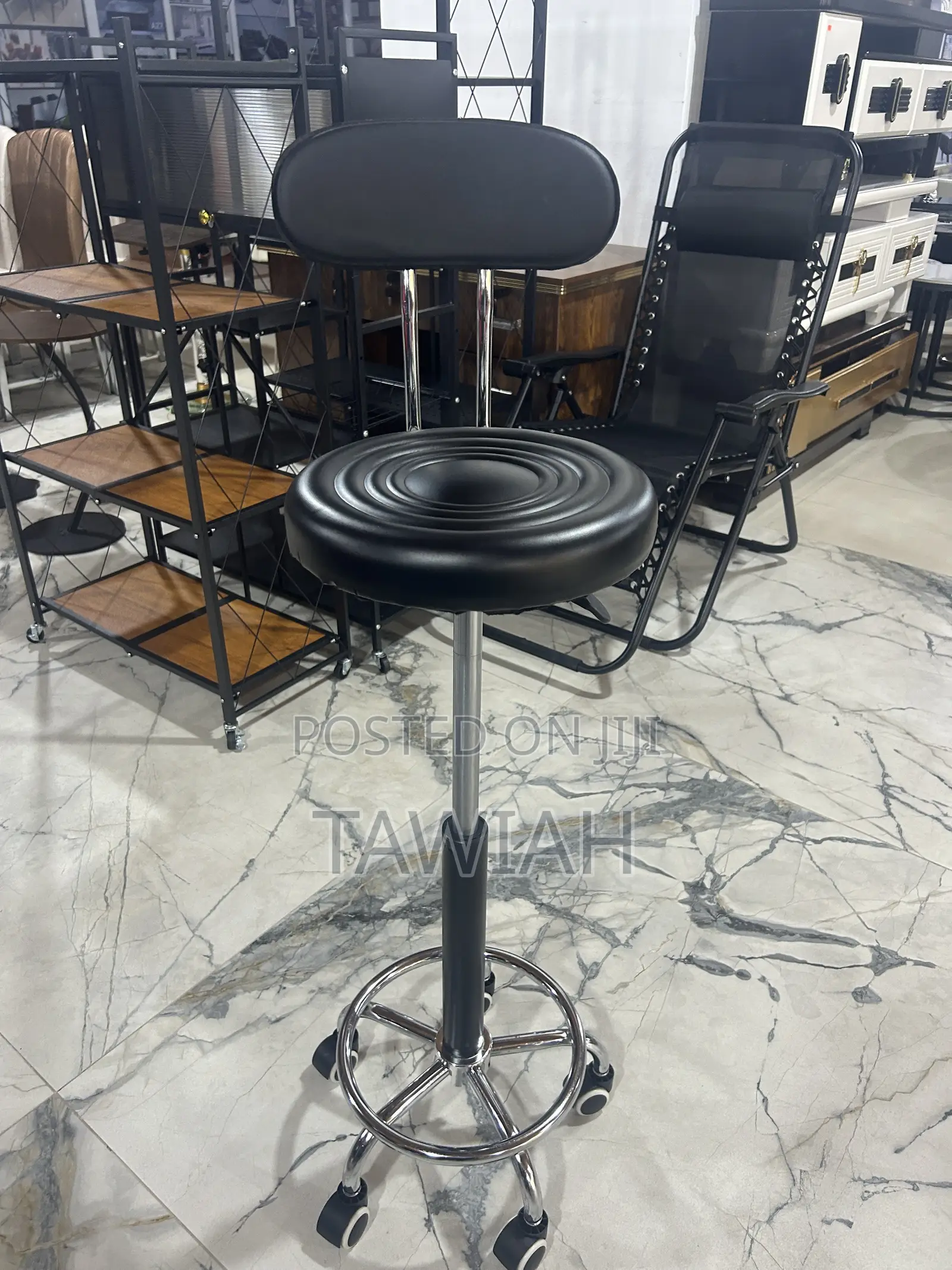 Modern Saloon Stool With Backrest Adjustable
