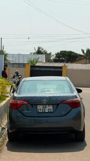Toyota Corolla 2017 Gray
