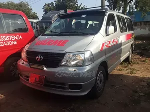 Toyota HiAce 2007 Grey
