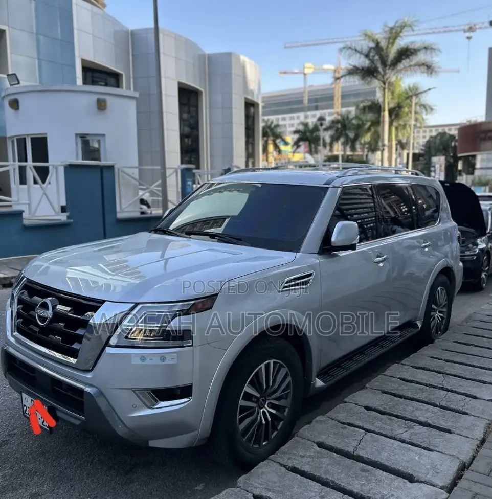Nissan Armada 2024 Silver