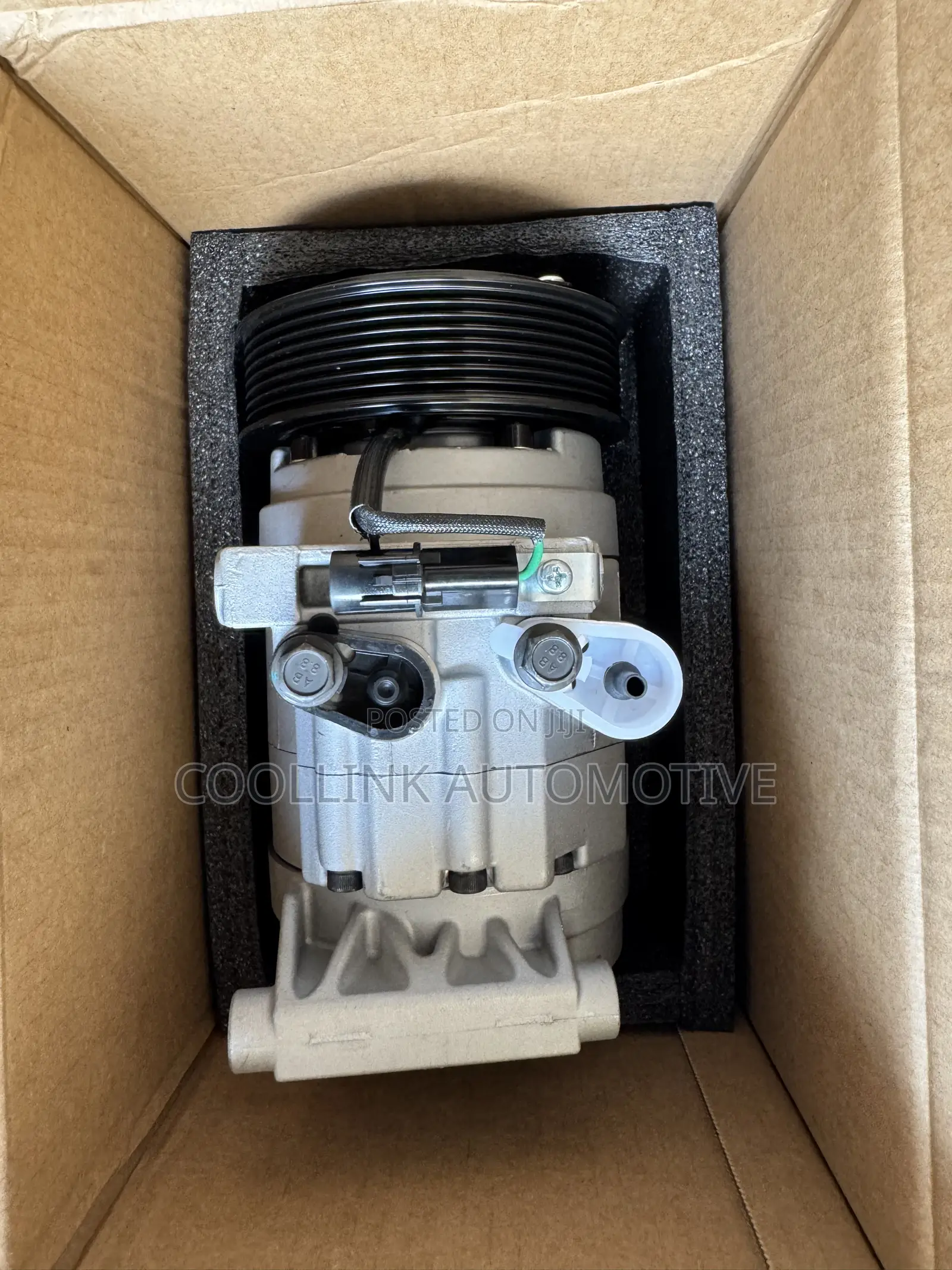 Hyundai County AC Compressor