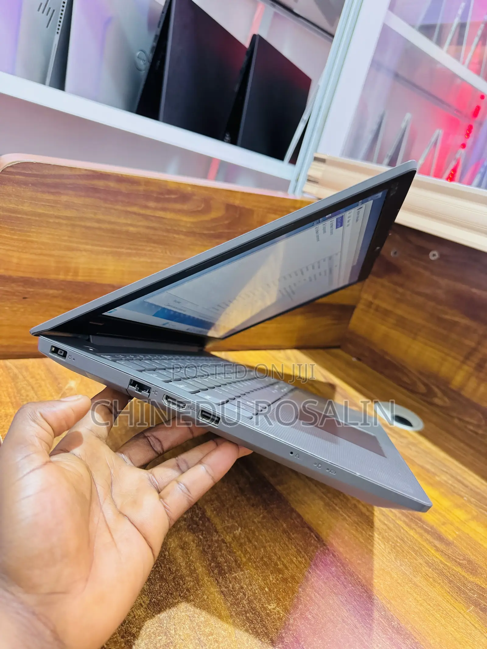 Laptop Lenovo IdeaPad 130 8GB Intel Celeron SSD 128GB