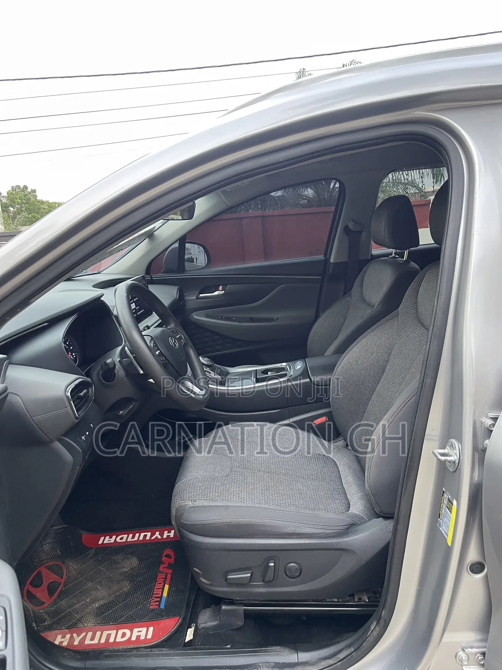 Hyundai Santa Fe SEL 2021 Gray