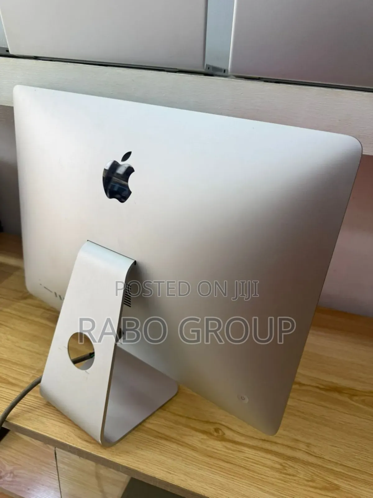 Desktop Computer Apple iMac 8GB Intel Core i5 HDD 1T