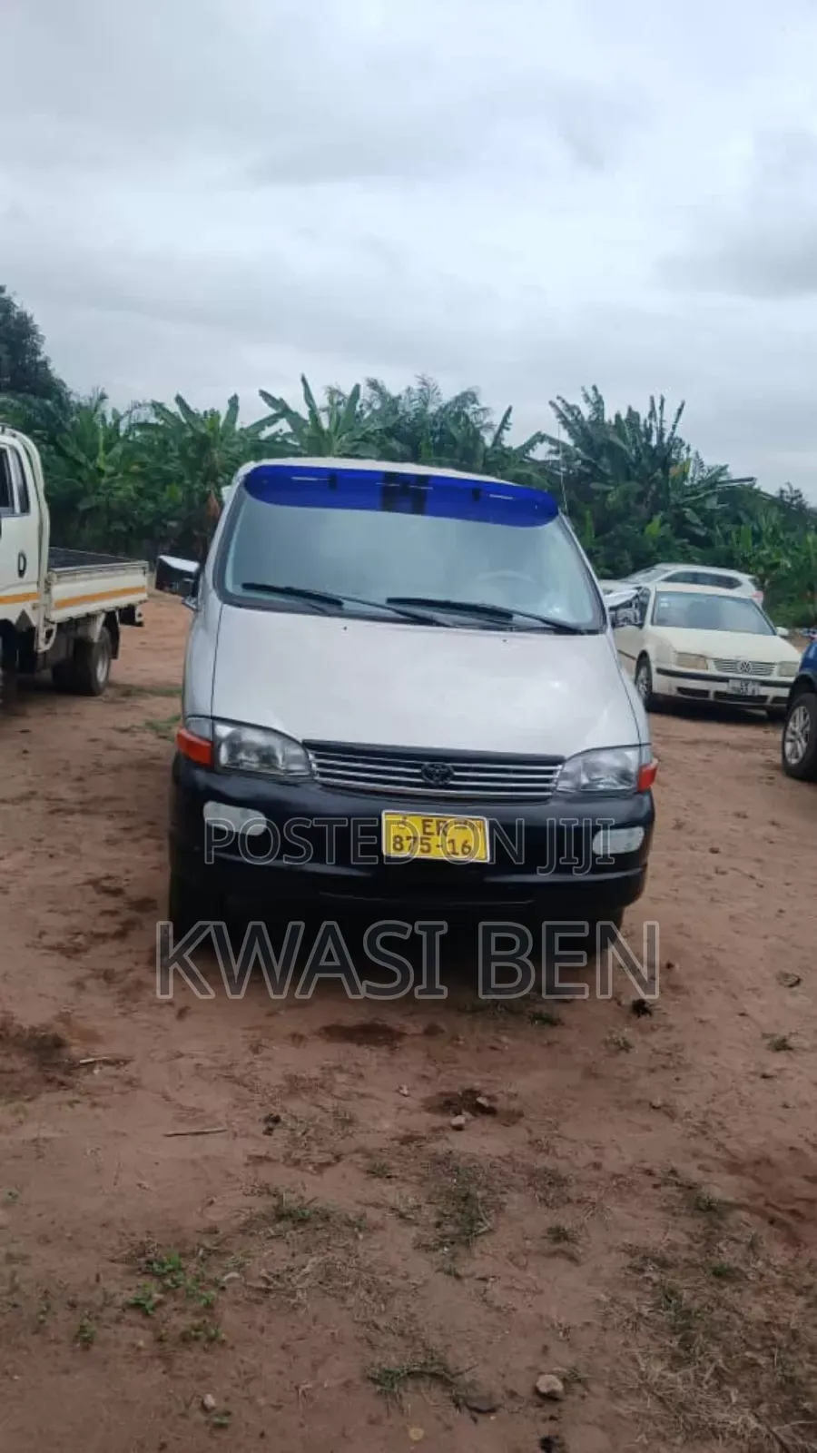 Toyota HiAce 2004 Grey