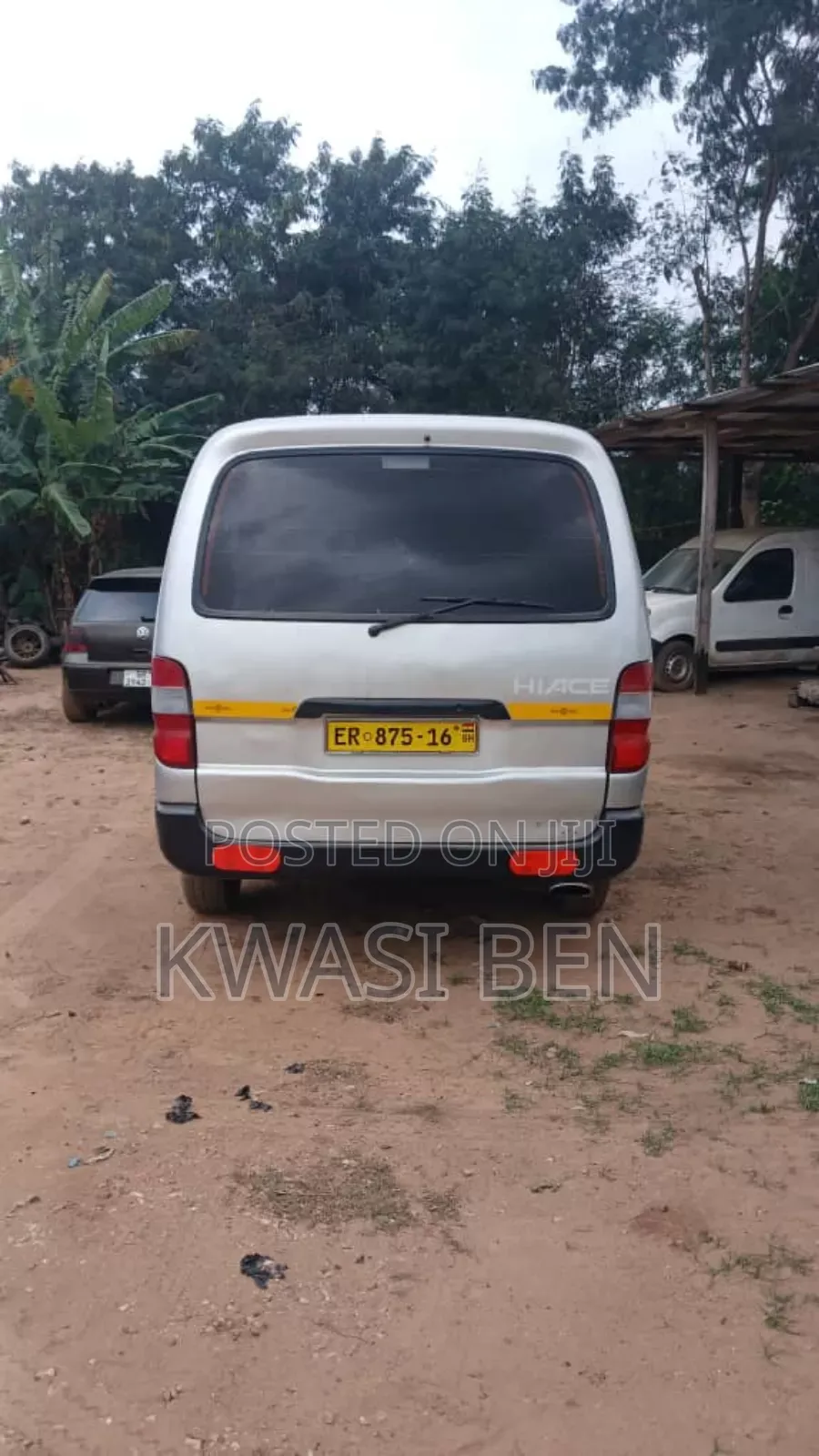 Toyota HiAce 2004 Grey