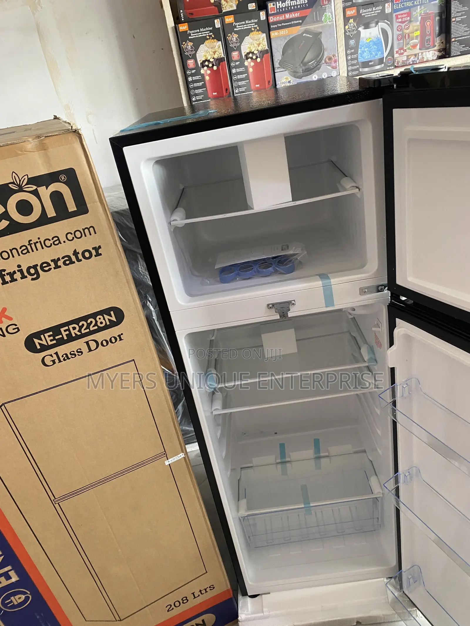 Fast Cooling Technology 208L Double Door Fridge