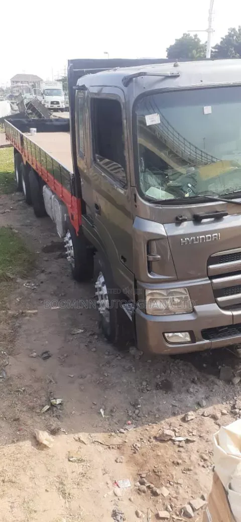 Hyundai Trago Truck