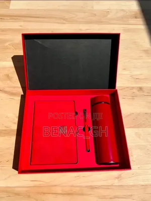 Luxury Executive Gift Set – Personalised Corporate Souvenirs & Gifts