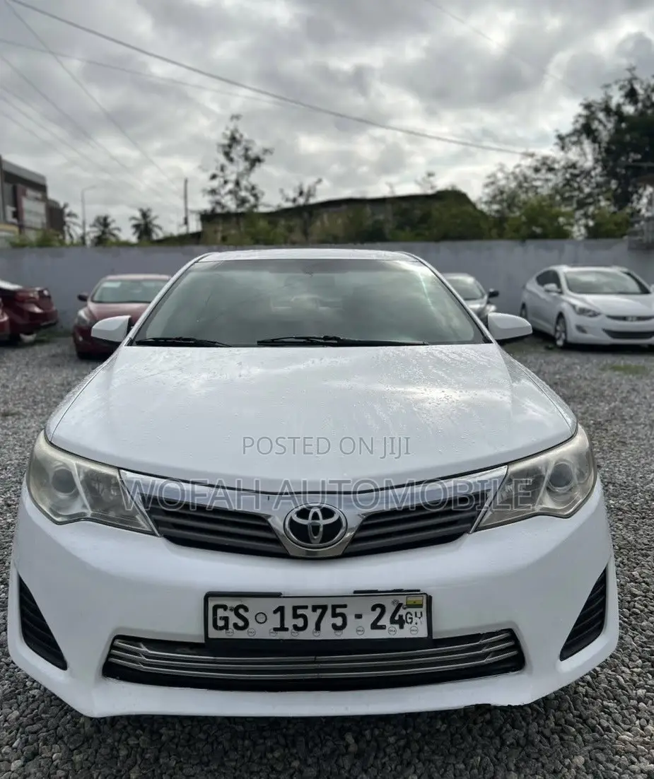 Toyota Camry 2014 White