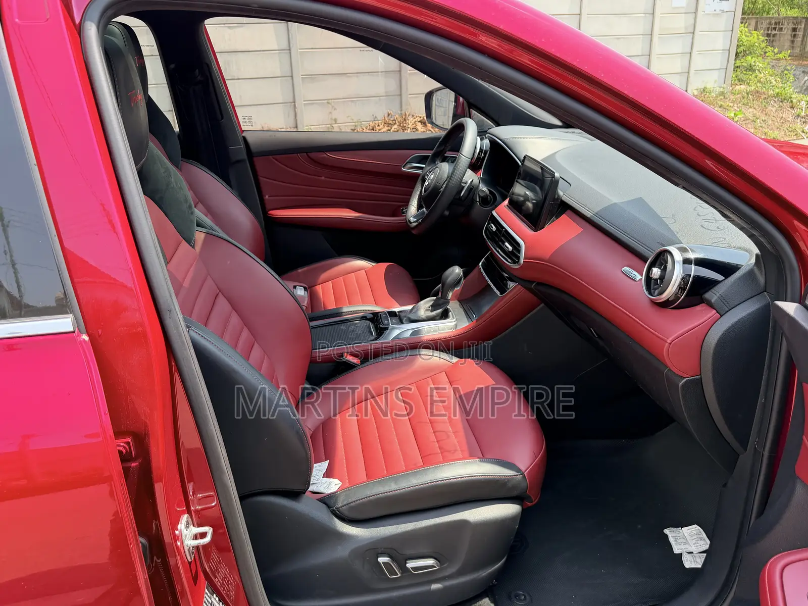 MG HS 30T DCT Trophy 2019 Red