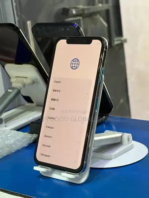 Apple iPhone X 64 GB White
