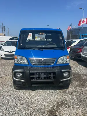 Mitsubishi Verada 2012 Blue