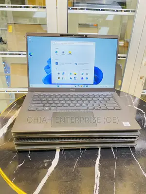 New Laptop Dell Latitude 7410 8GB Intel Core i5 SSD 256GB