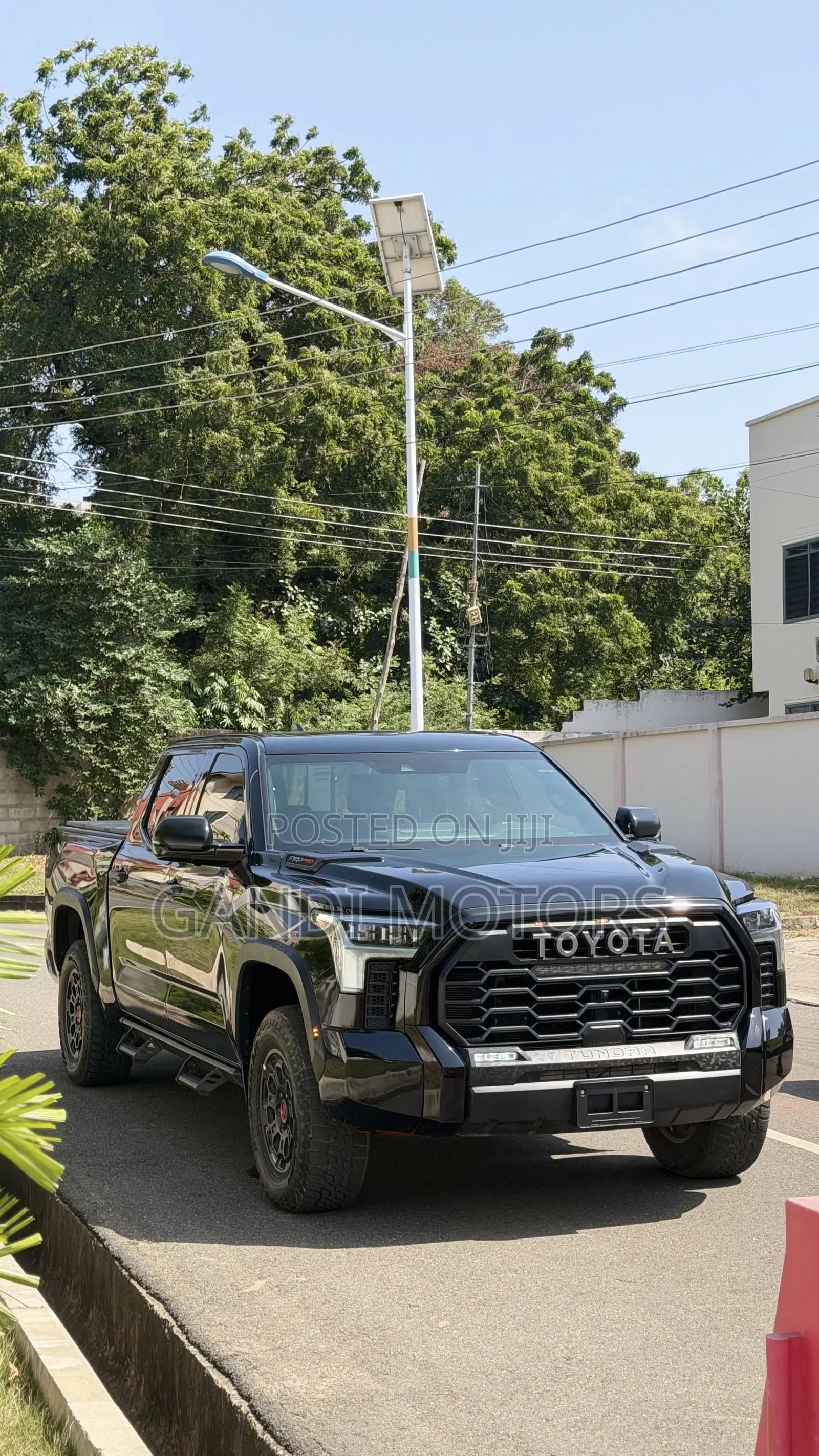 Toyota Tundra Hybrid 2024 Black