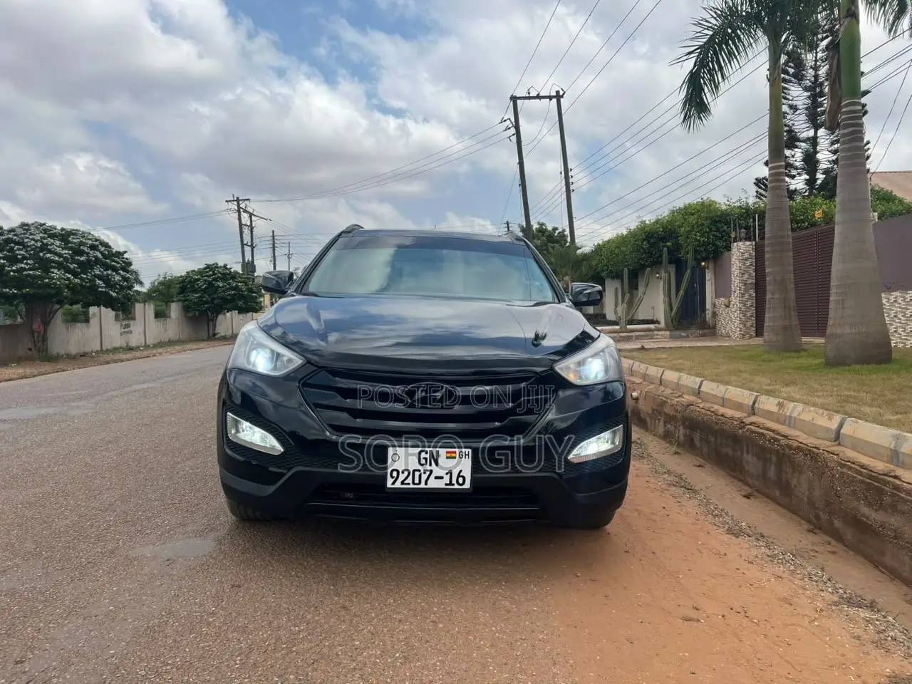 Hyundai Santa Fe 2013 Black