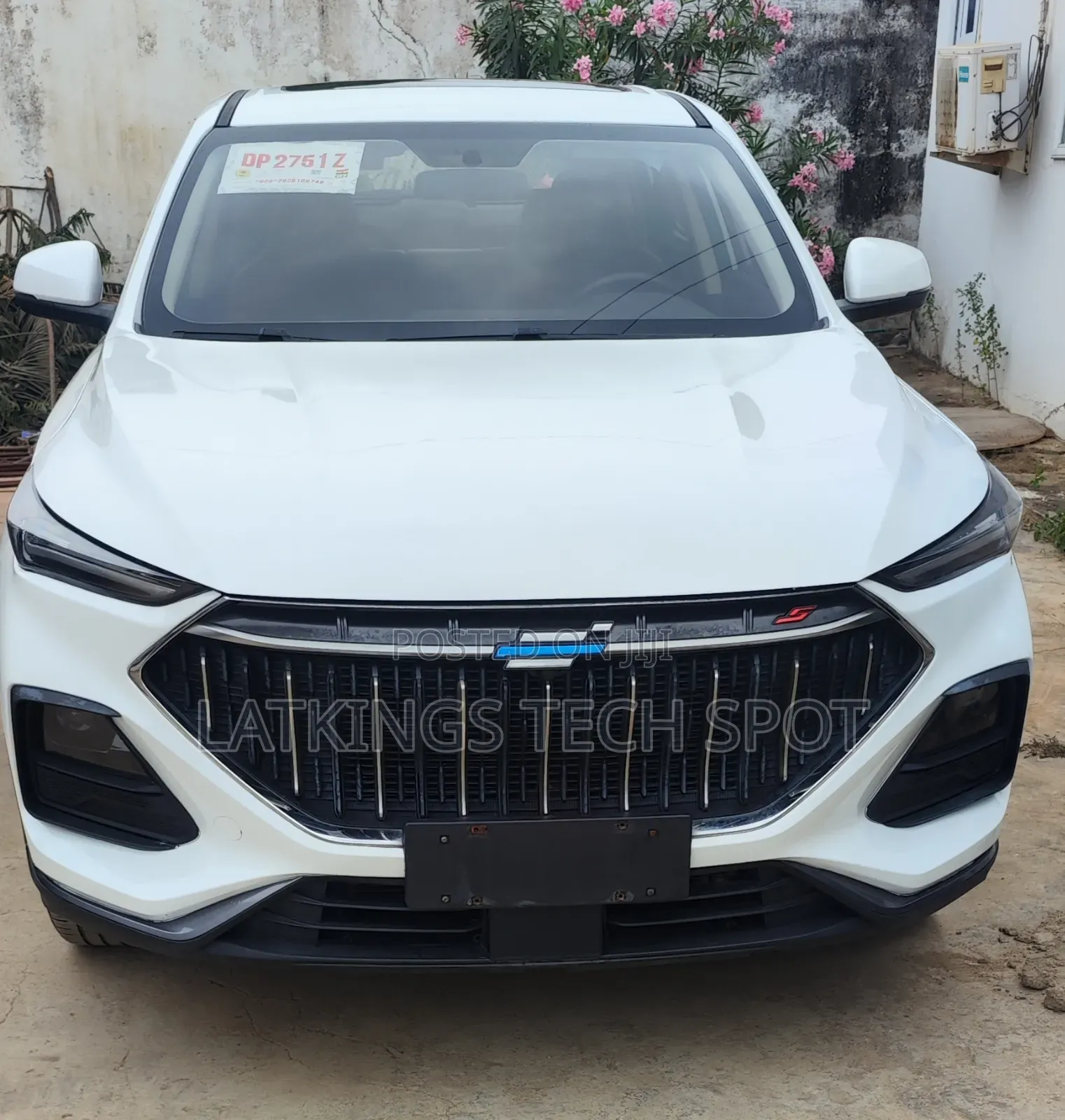 Changan Oshan X5 2022 White