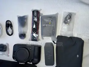 Canon EOS R6Mark II Mirrorless Camera(Body Only) + DJI Mic Mini (NEW)