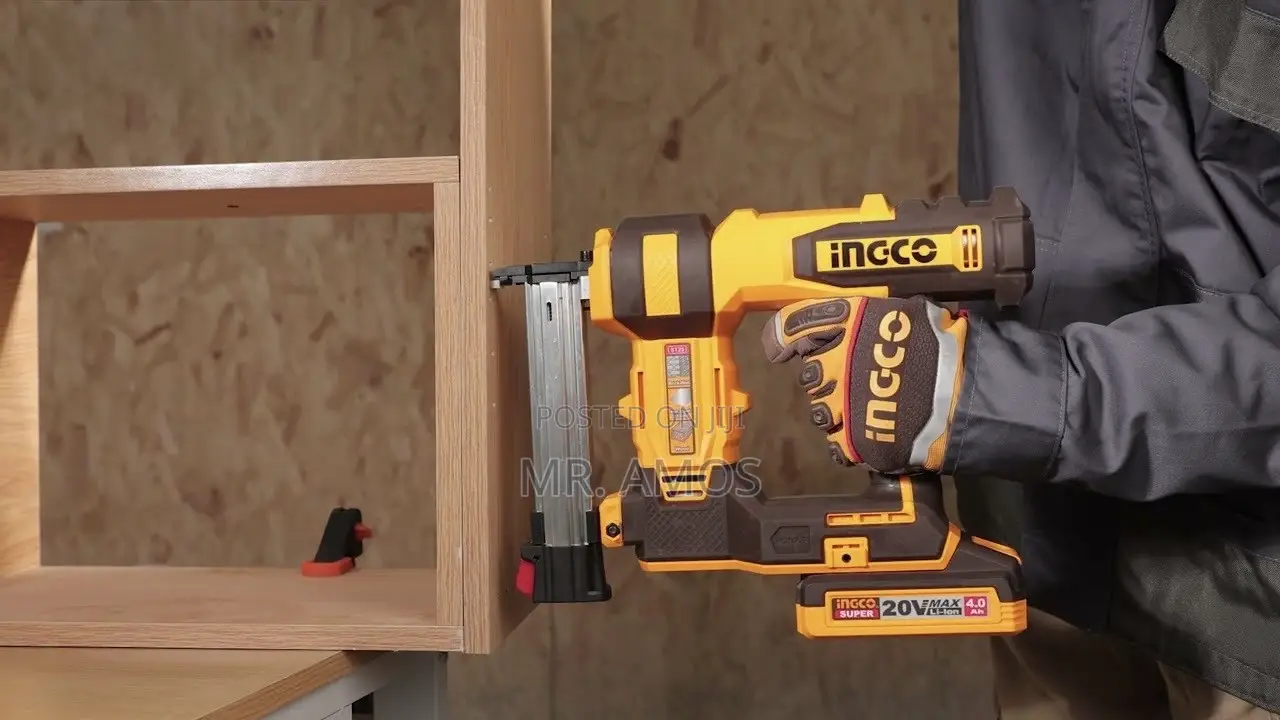 25mm Cordless Brick Nailer + 2x4.0Ah Batteries Included - CBNLI38136