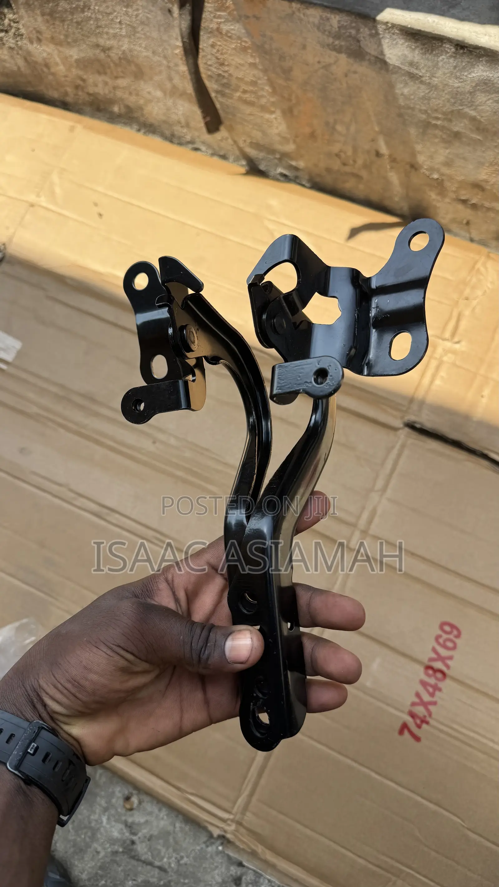 Yaris 2012,2013,2014,2015,2016 Bonnet Hinge / Inches