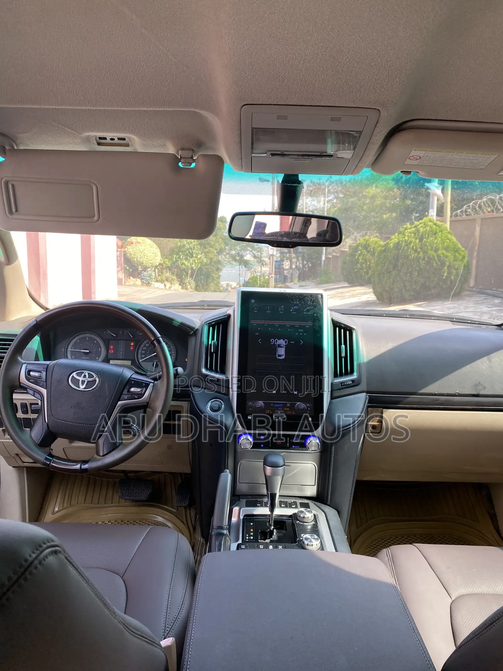 Toyota Land Cruiser 4.5 V8 DSL 2012 Gray