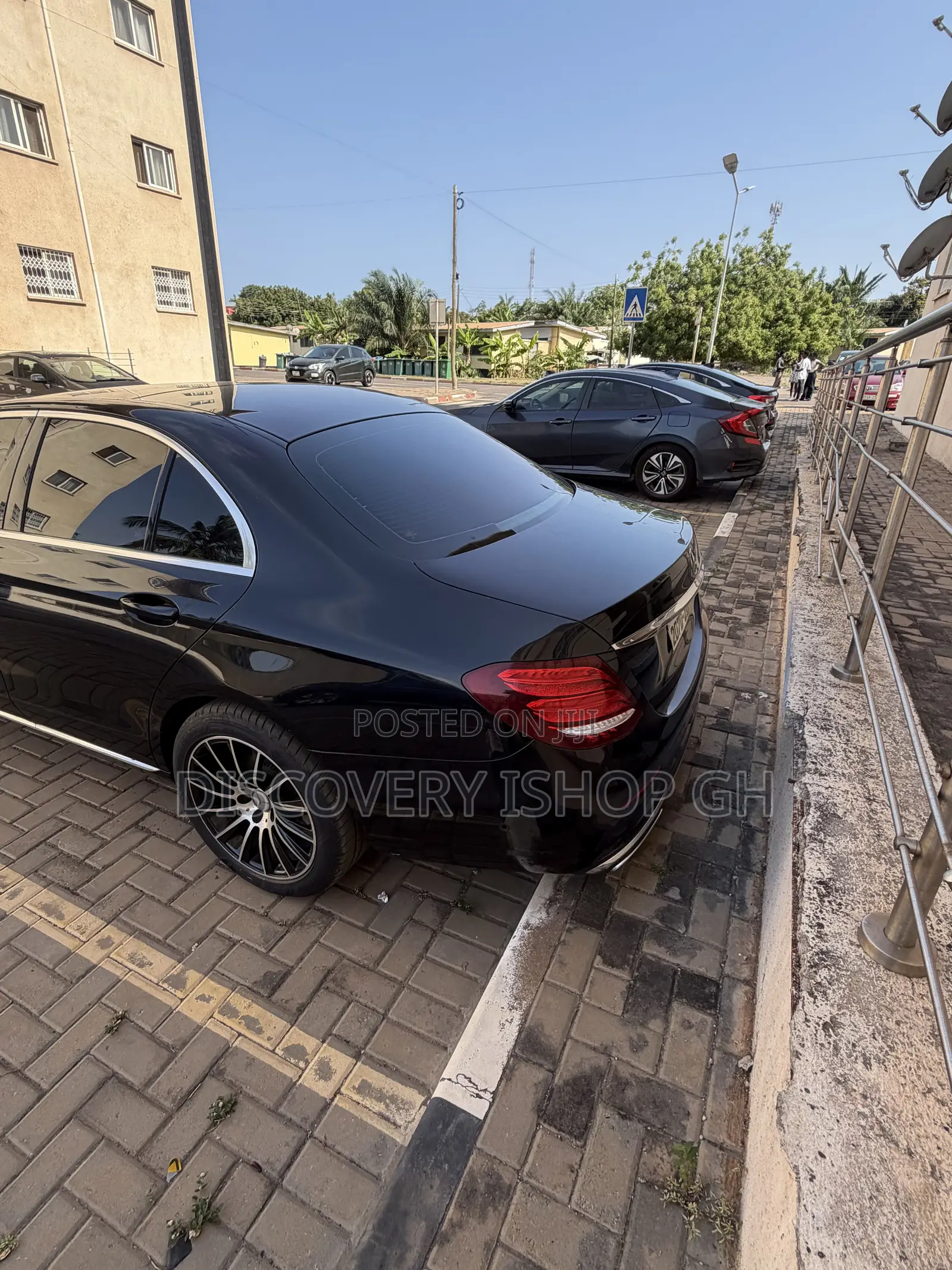 Mercedes-Benz E200 2019 Black
