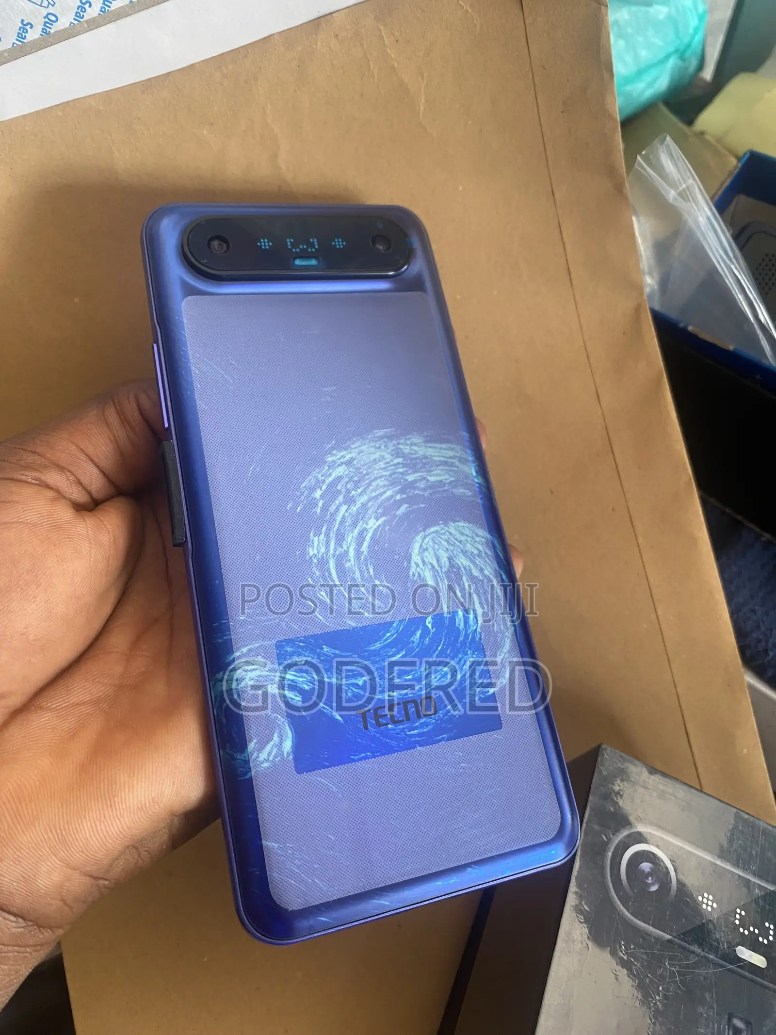 New Tecno Camon Slim 256 GB Purple