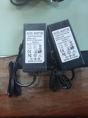 Switching Power Adapter