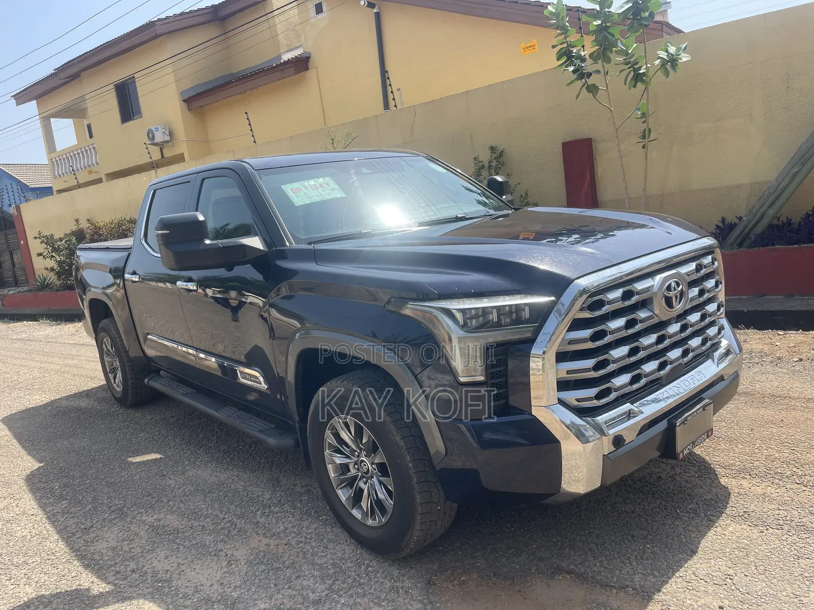 Toyota Tundra 1794 Edition CrewMax 5.5' Bed 2024 Blue