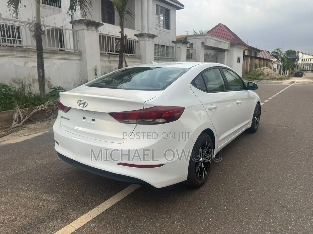 Hyundai Elantra 2018 White