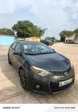 Toyota Corolla 2014 Black