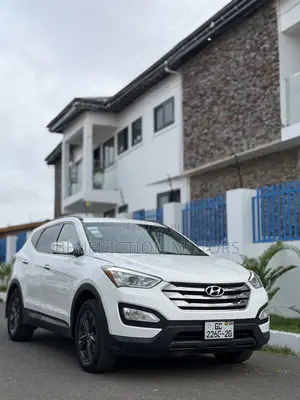 Hyundai Santa Fe 2014 White