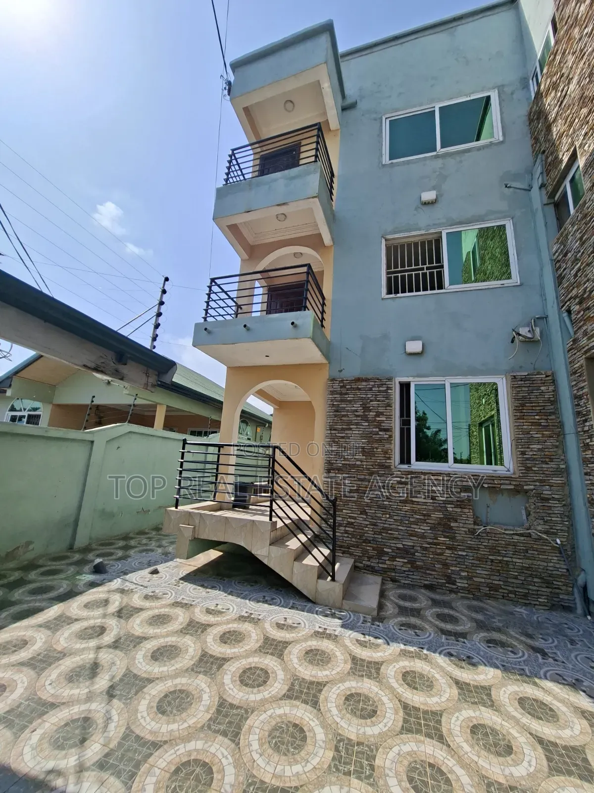 2bdrm Apartment in Agbogba, Ga East Municipal for rent