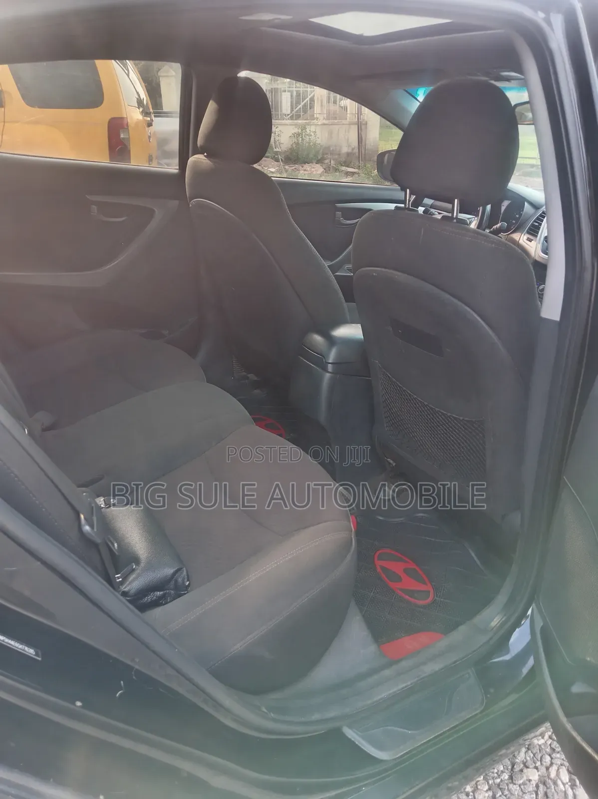 Hyundai Elantra Limited Sedan FWD (1.8L 4cyl 6A) 2016 Black