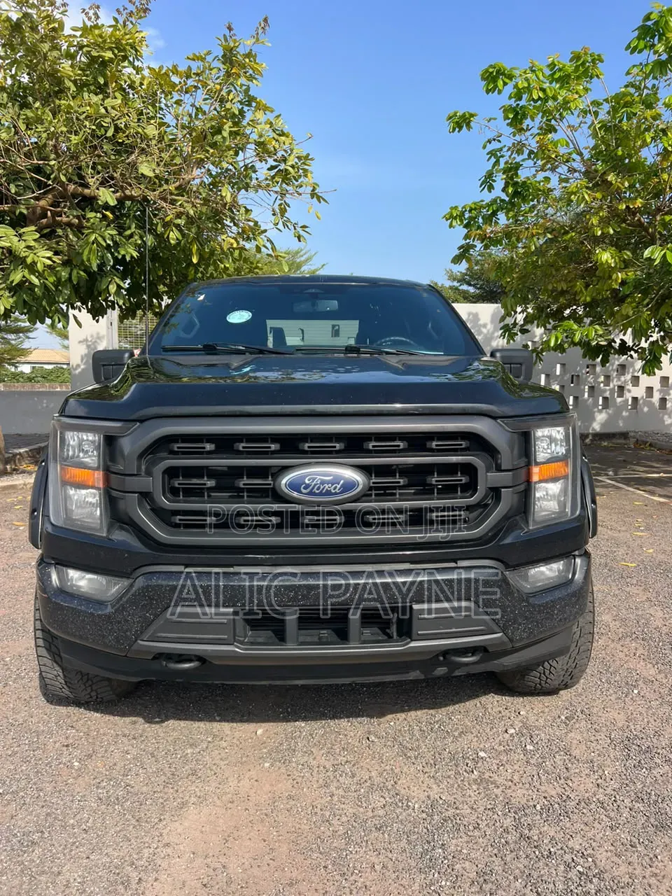 Ford F-150 LARIAT 2023 Black