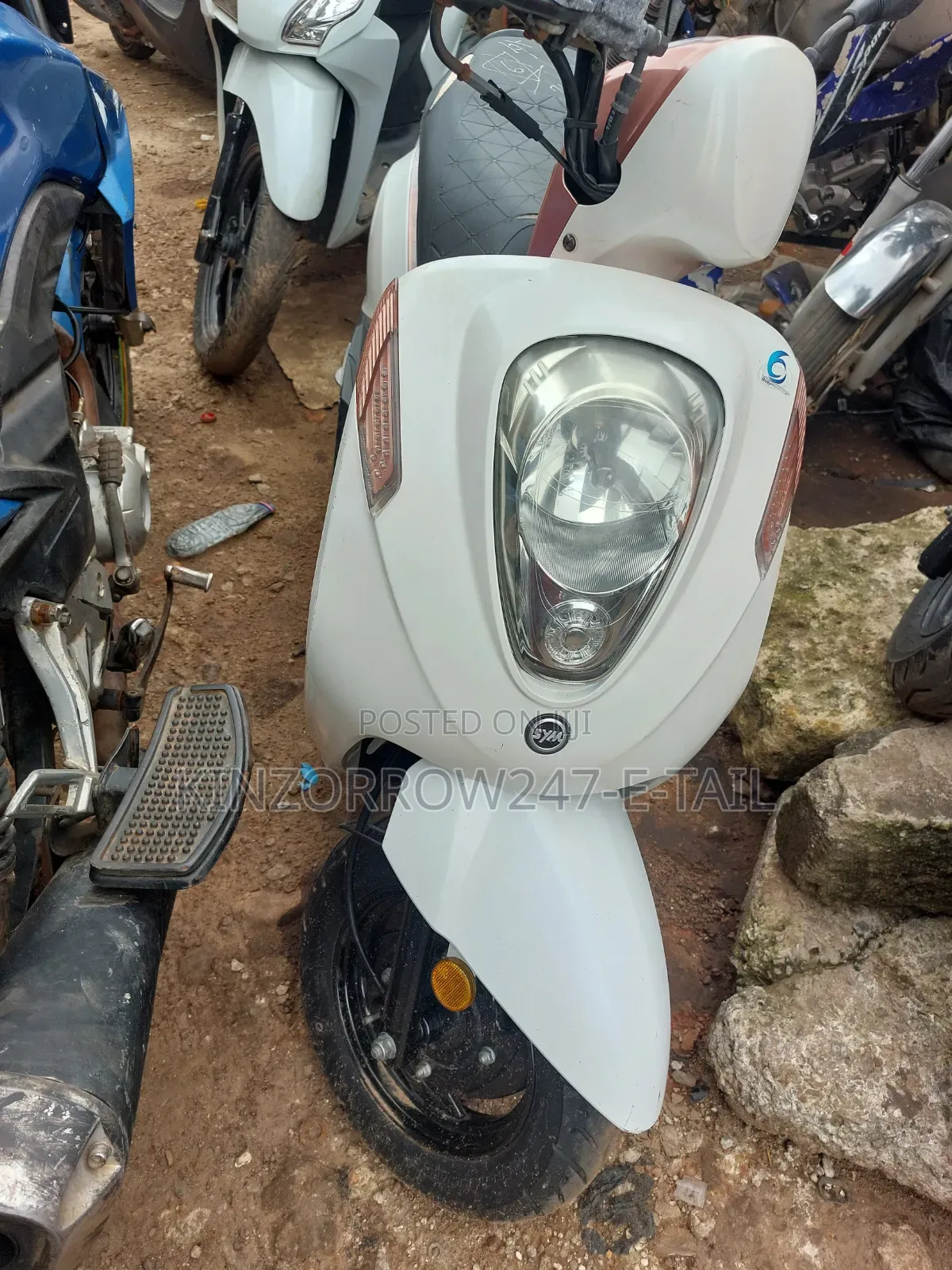 SYM Mio 2023 White