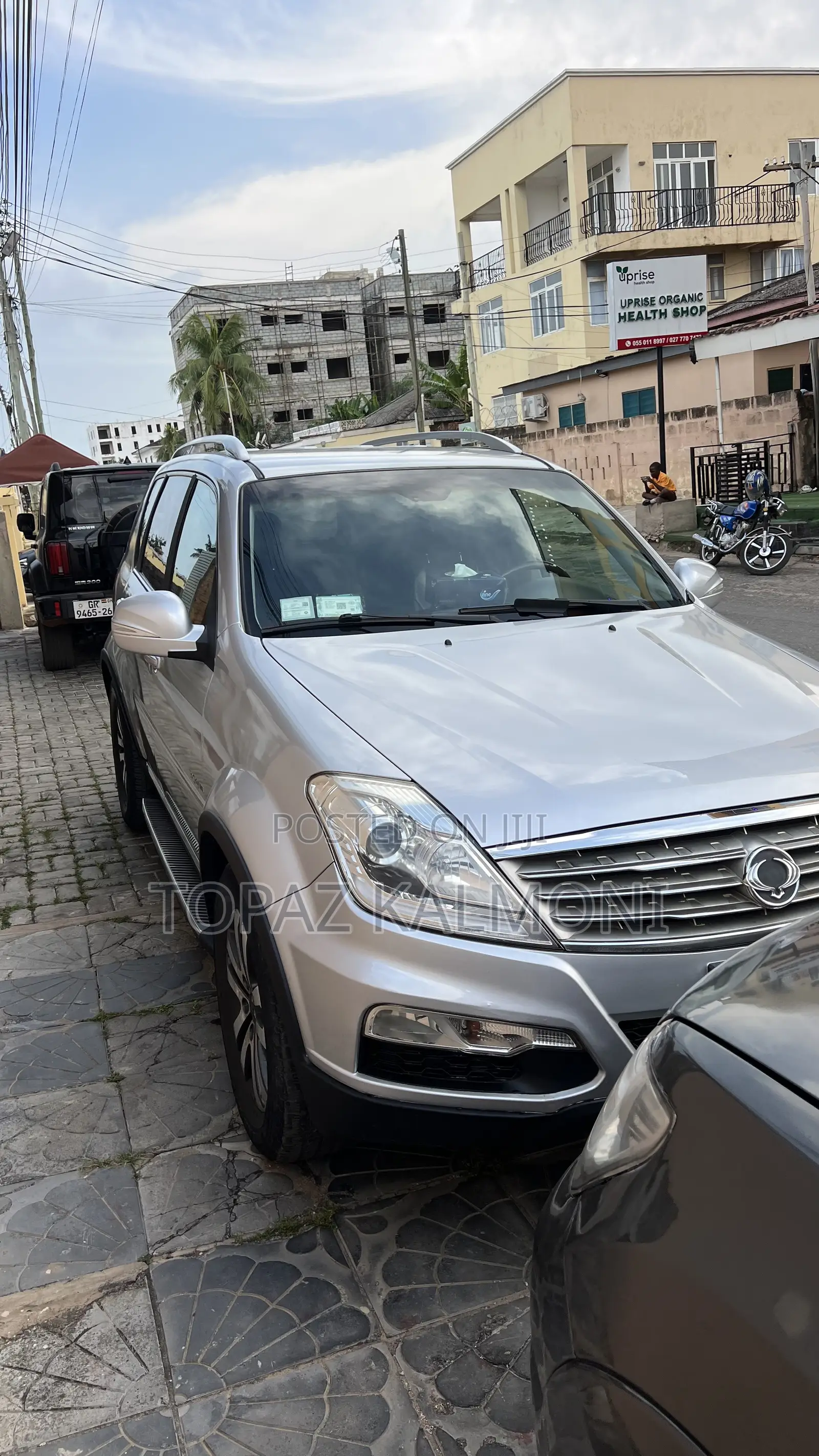 SsangYong Rexton 2016 Silver