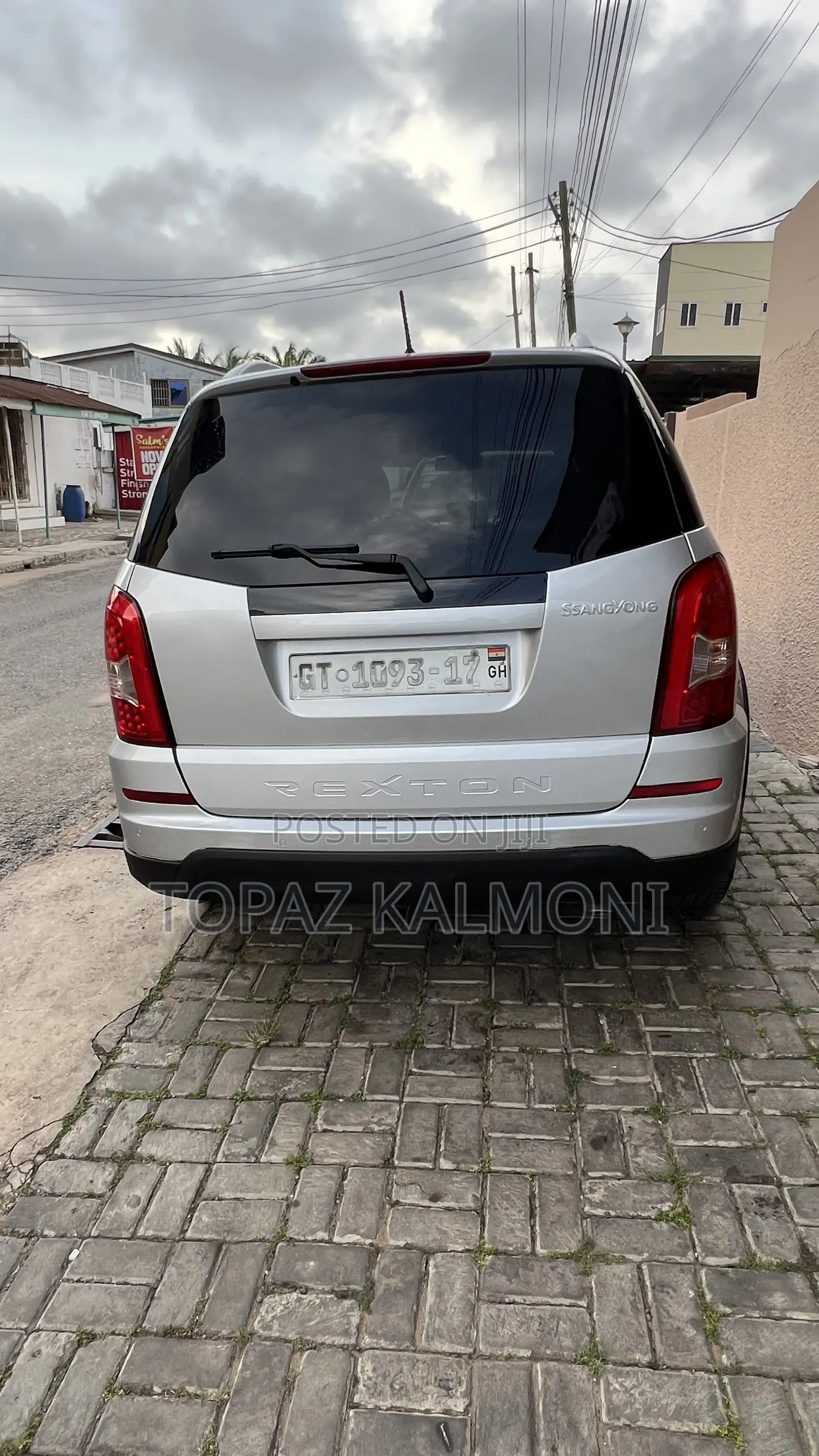 SsangYong Rexton 2016 Silver