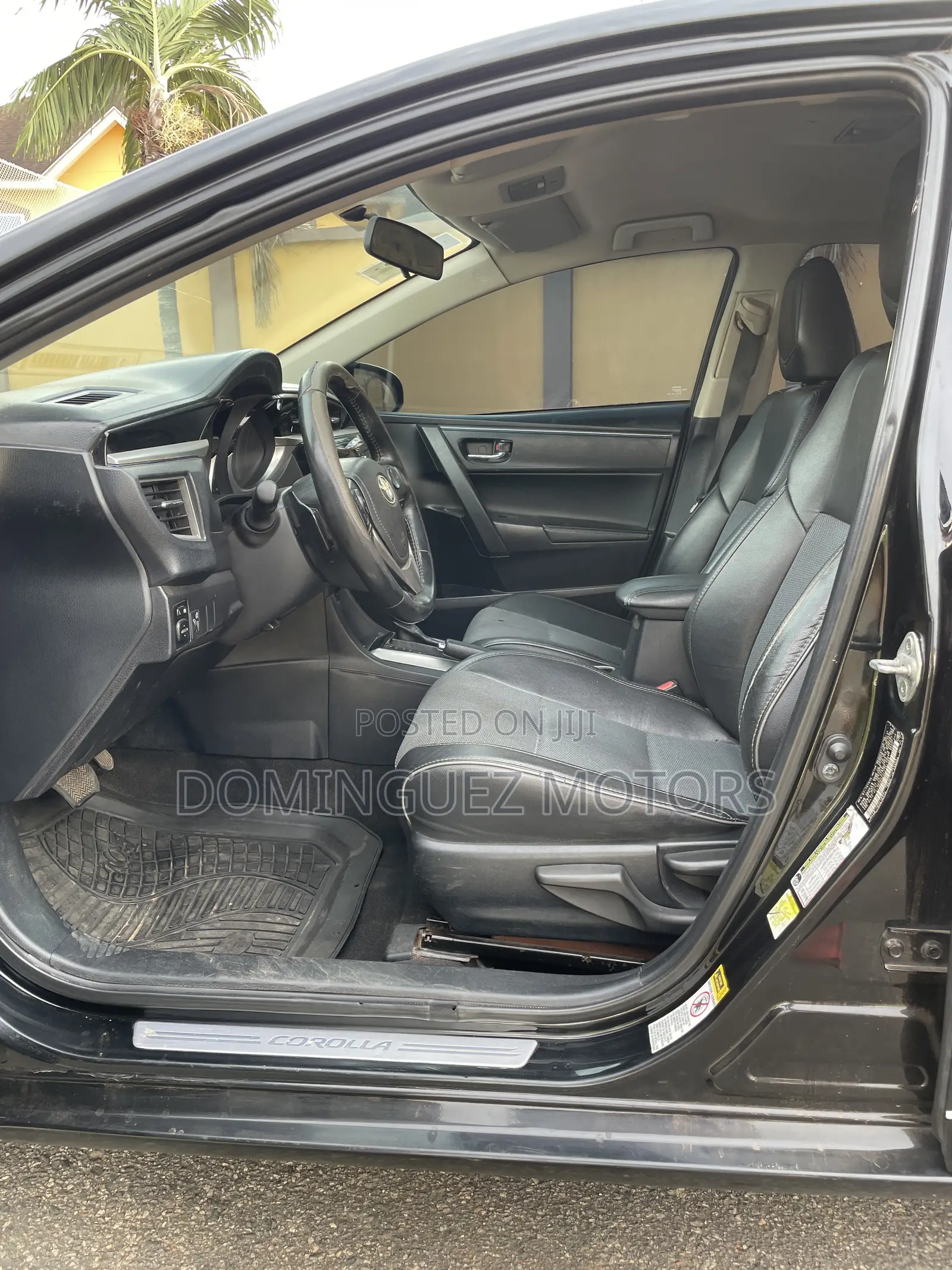 Toyota Corolla 2015 Black