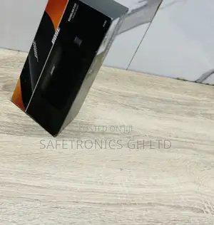Clear Sound Black Bose Soundlink Speaker