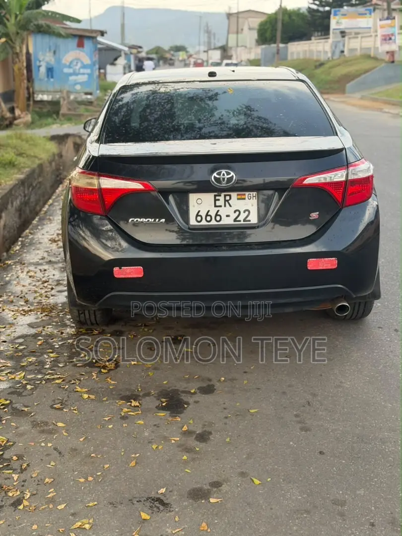 Toyota Corolla S 4dr Sedan (1.8L 4cyl CVT) 2016 Black