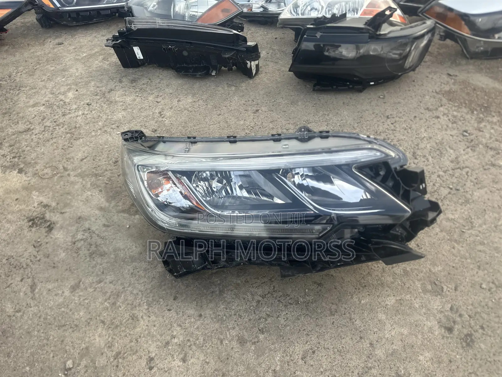 Honda CRV 2015-2016 Headlight Pair LED