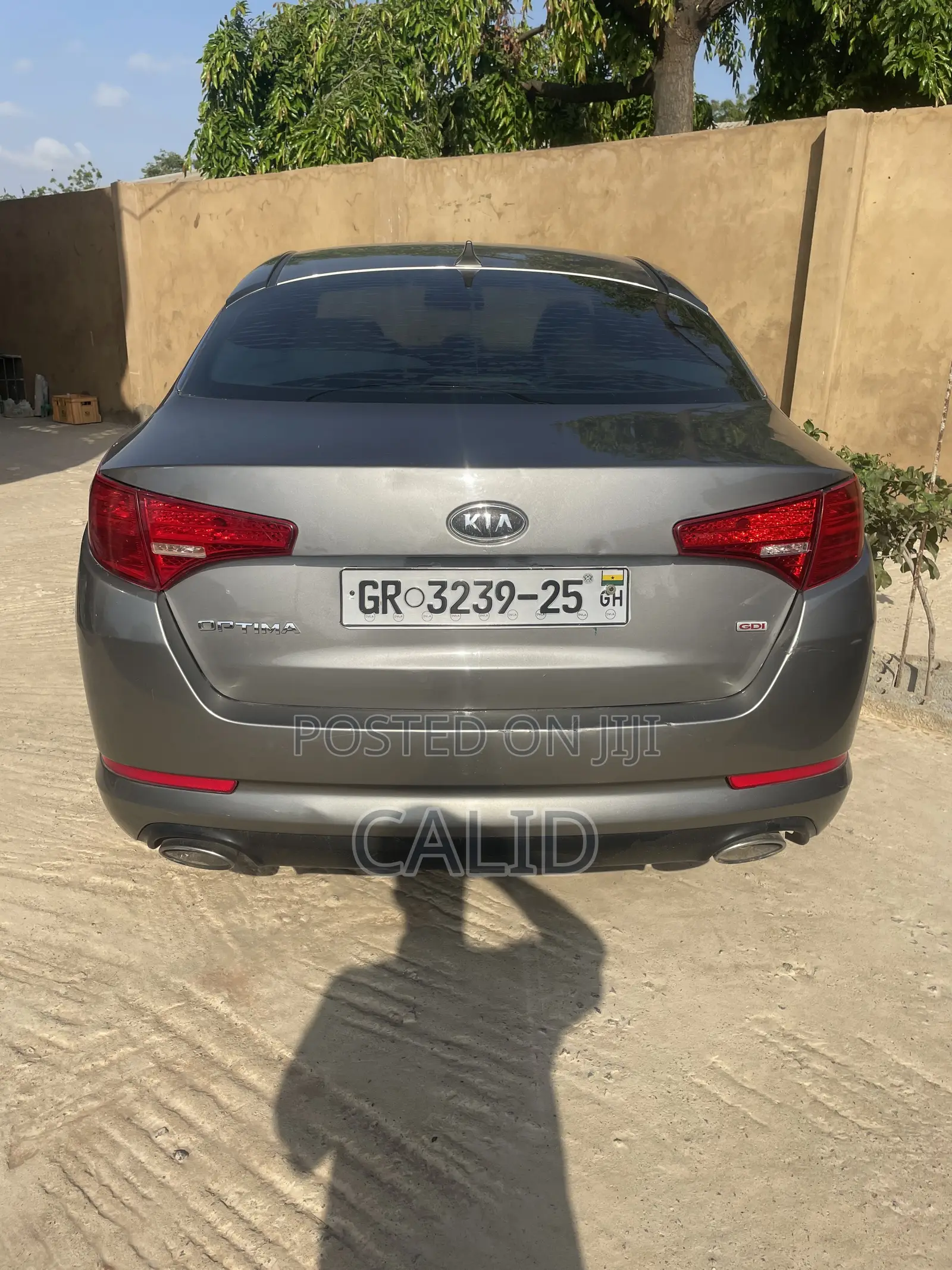 Kia Optima EX Turbo Sedan (2.0L 6cyl 6A) 2012 Gray