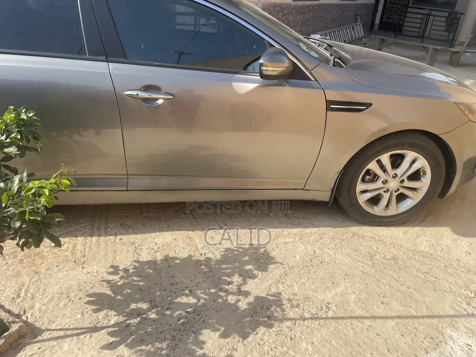 Kia Optima EX Turbo Sedan (2.0L 6cyl 6A) 2012 Gray