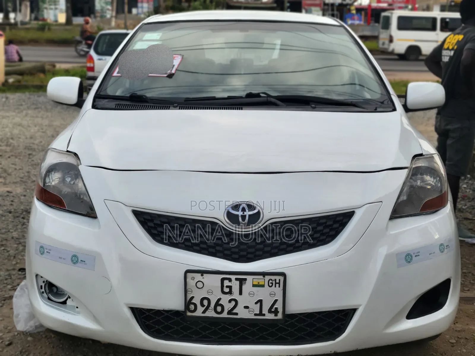 Toyota Yaris 2010 White