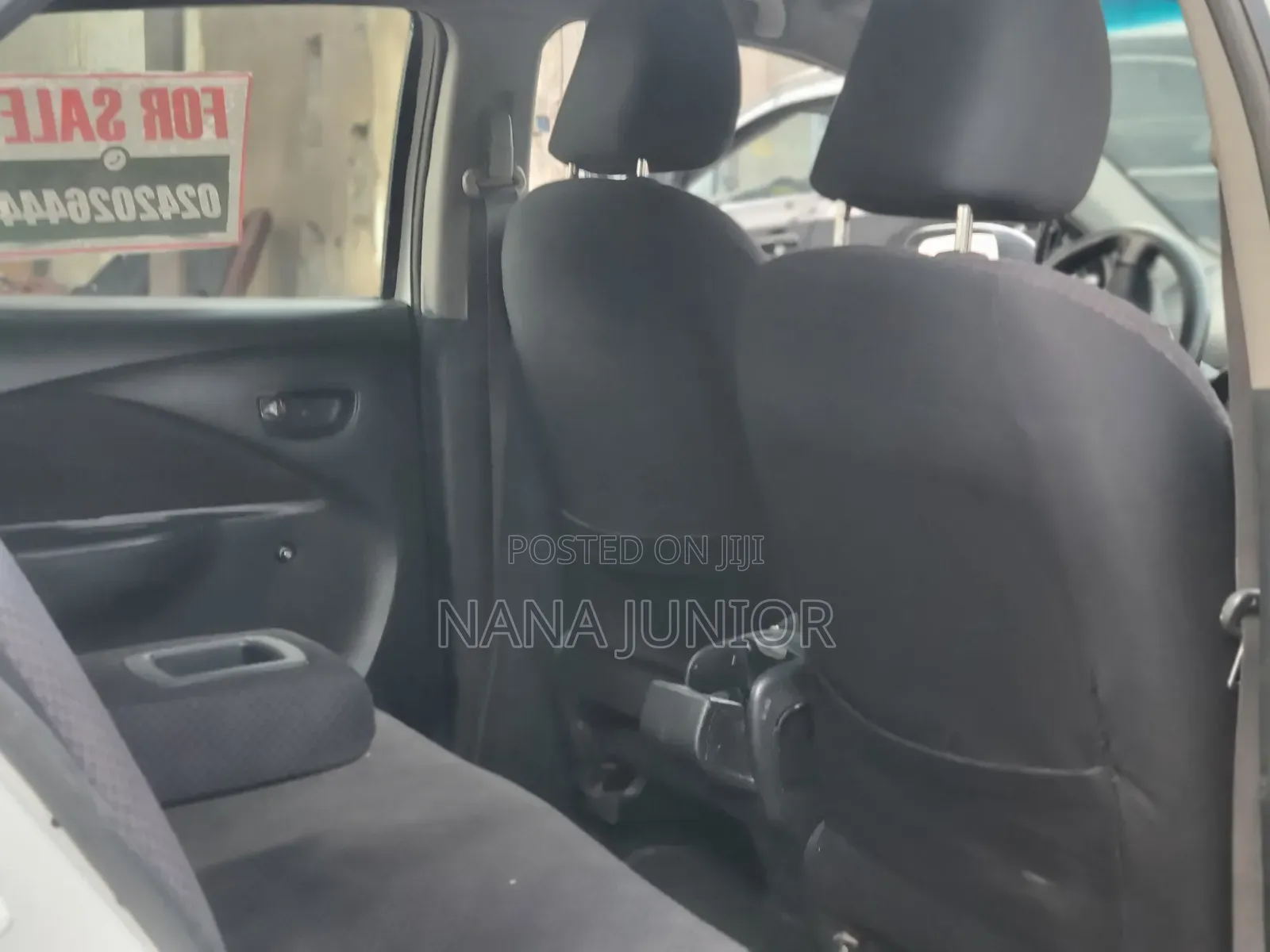 Toyota Yaris 2010 White