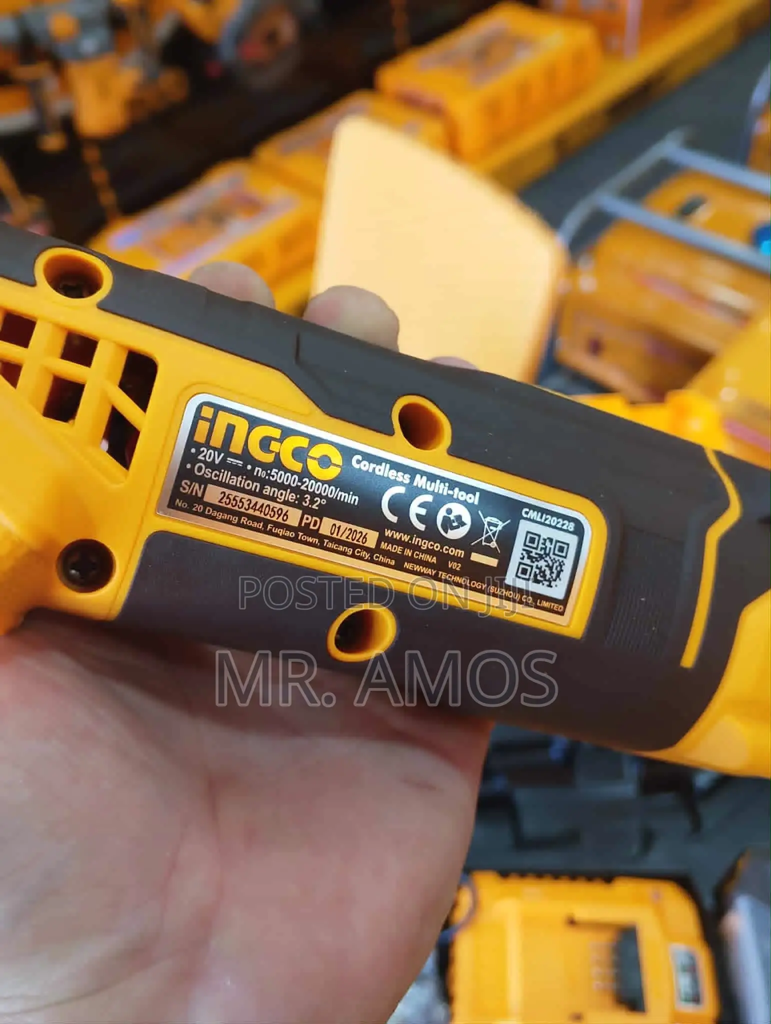 3.2° Oscillating Angle Cordless Multi-Tool With Accessories -CMLI20228